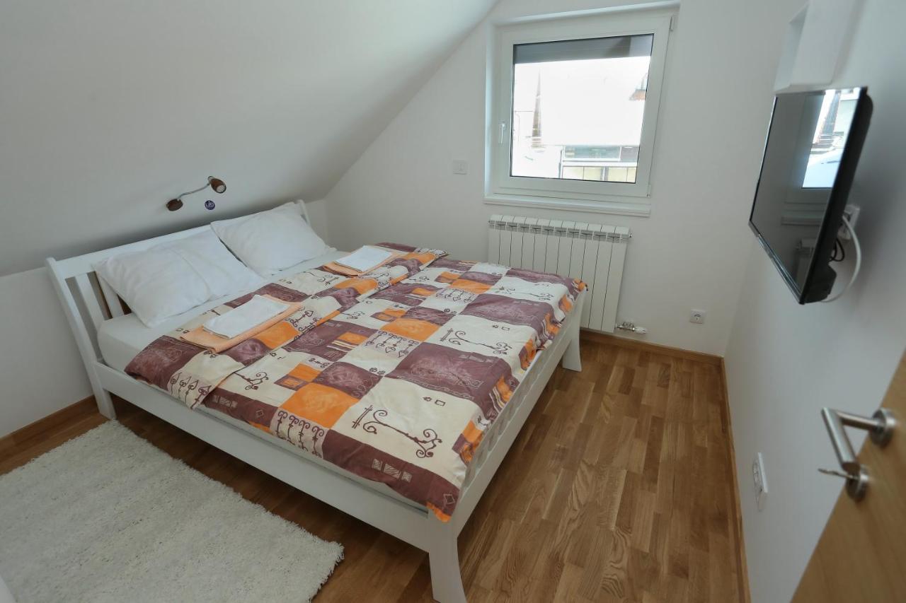 Mipet Apartmani Zlatibor Eksteriør billede