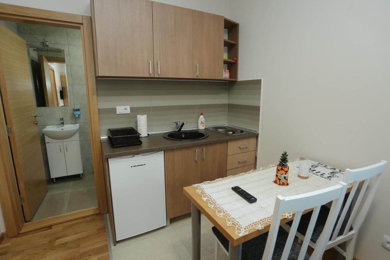 Mipet Apartmani Zlatibor Eksteriør billede