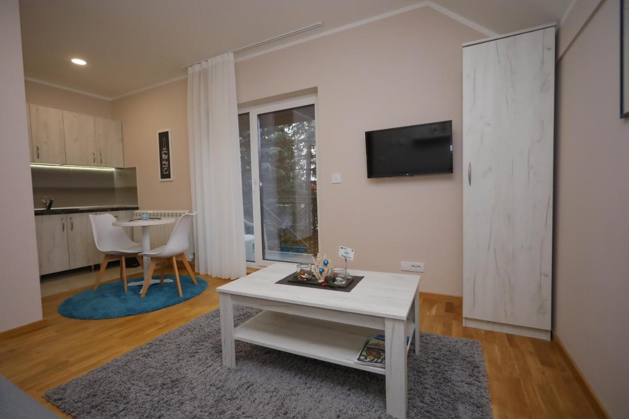 Mipet Apartmani Zlatibor Eksteriør billede