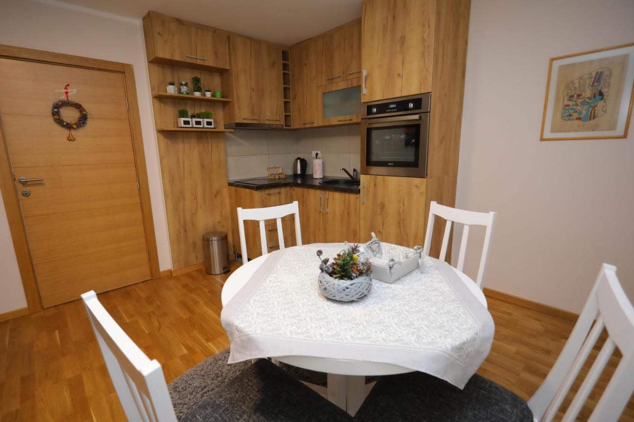 Mipet Apartmani Zlatibor Eksteriør billede