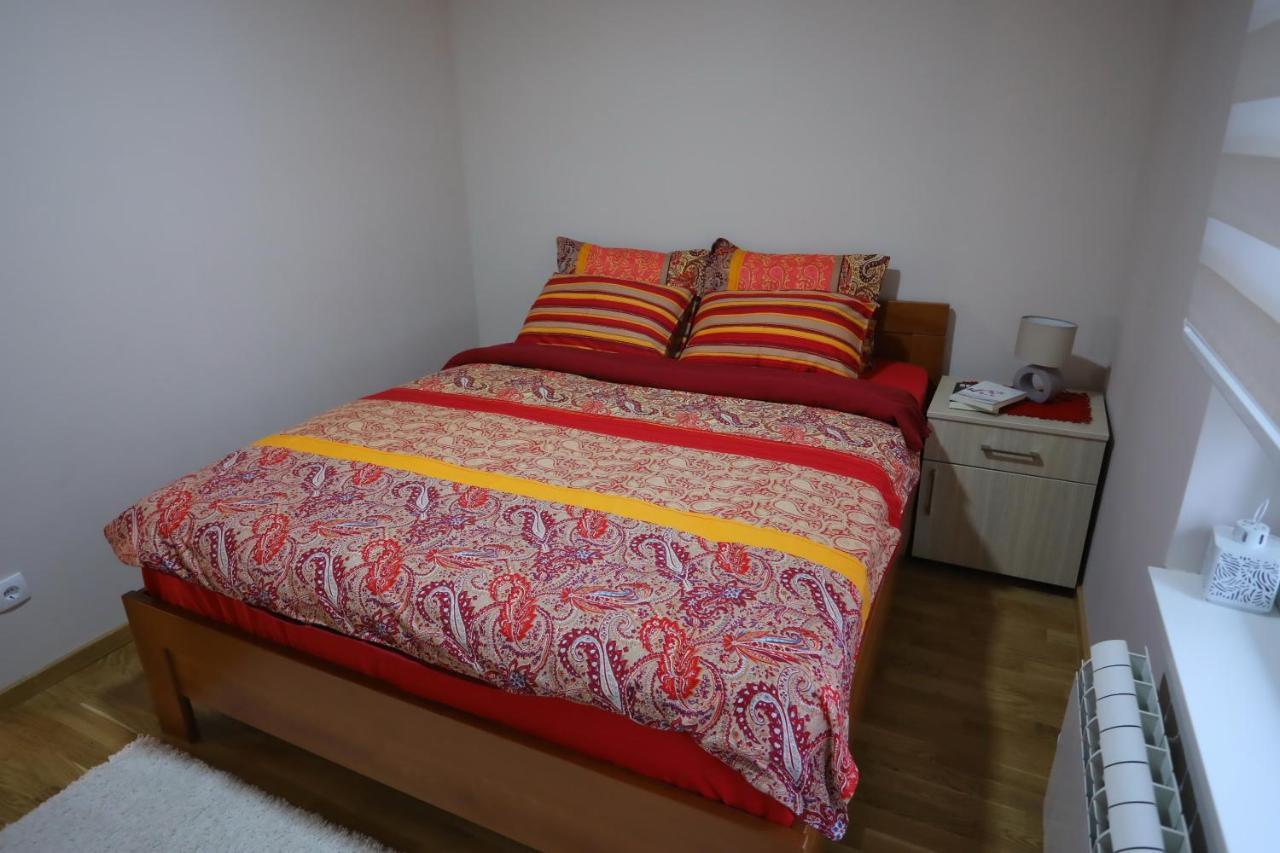 Mipet Apartmani Zlatibor Eksteriør billede