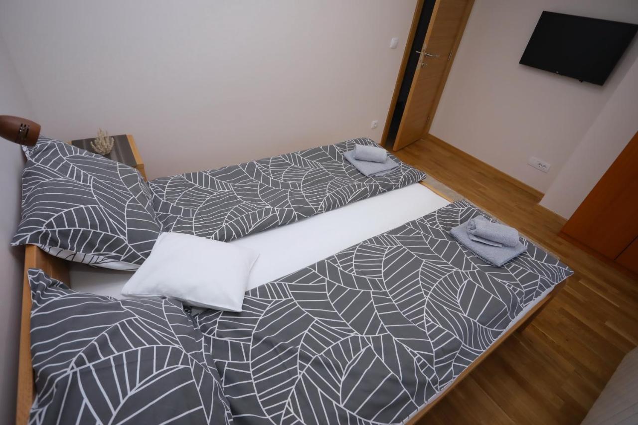 Mipet Apartmani Zlatibor Eksteriør billede