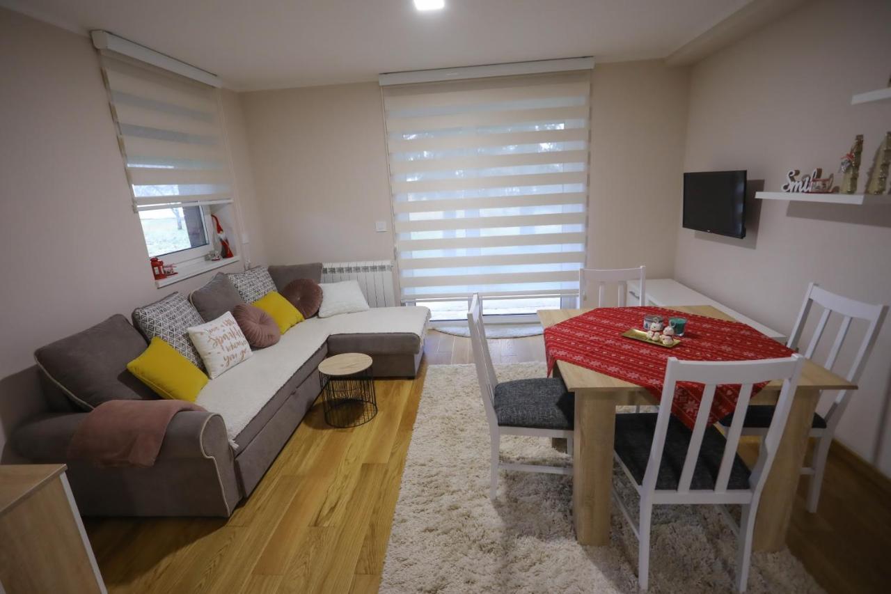 Mipet Apartmani Zlatibor Eksteriør billede