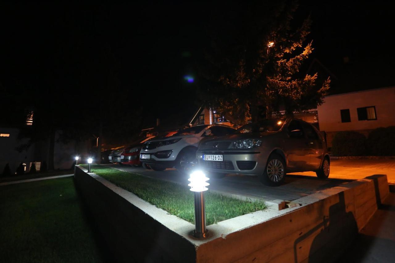 Mipet Apartmani Zlatibor Eksteriør billede