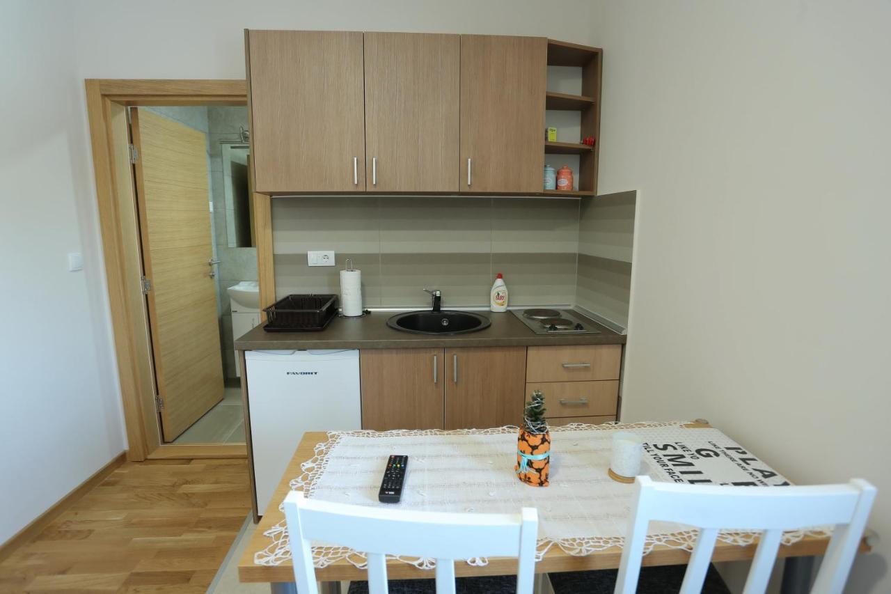Mipet Apartmani Zlatibor Eksteriør billede